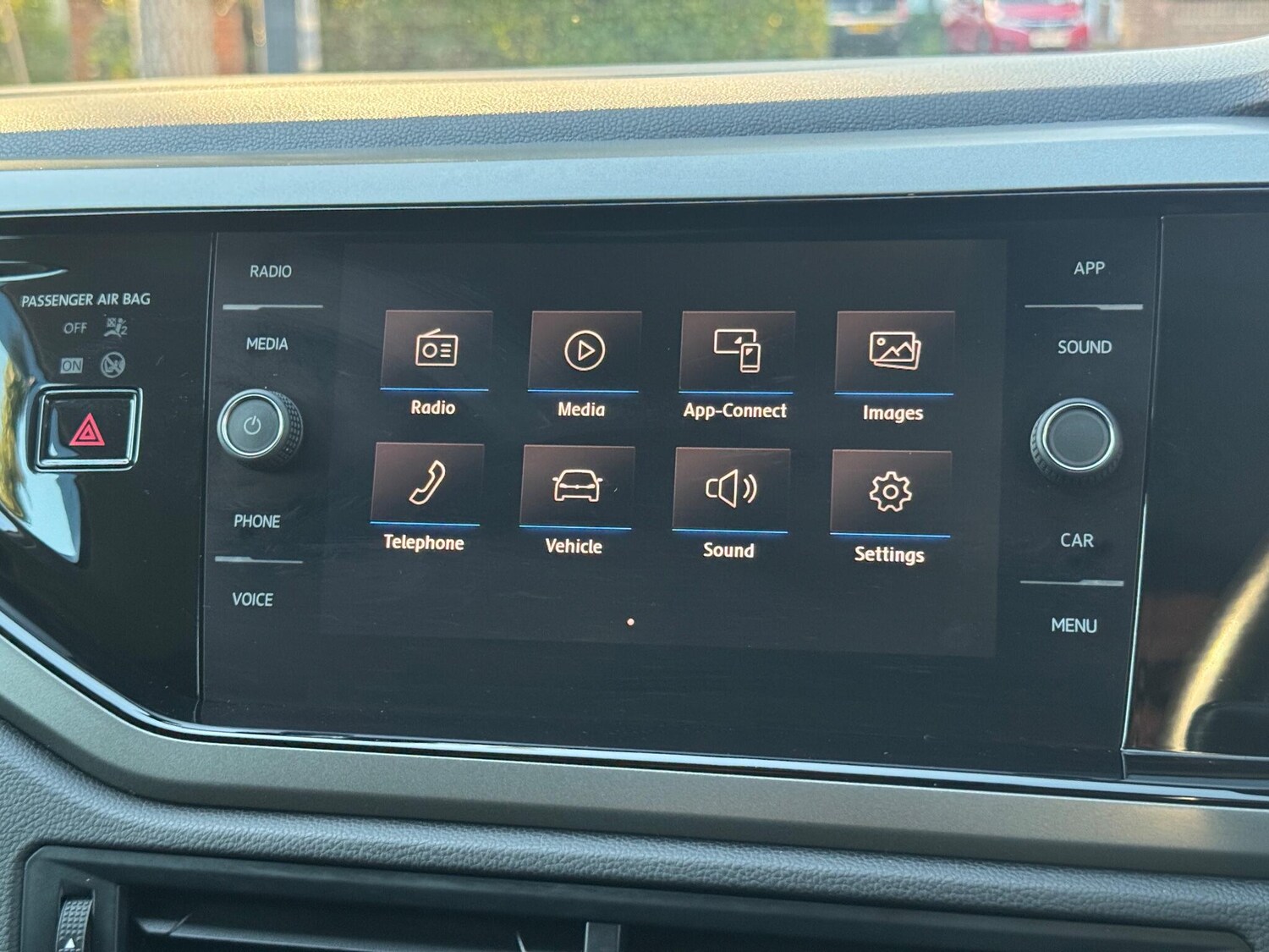 Used Volkswagen Polo 2018 for sale - 76152539: Photo 37