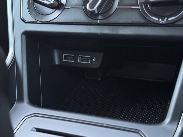 Used Volkswagen Polo 2018 for sale - 76152539: Photo 40