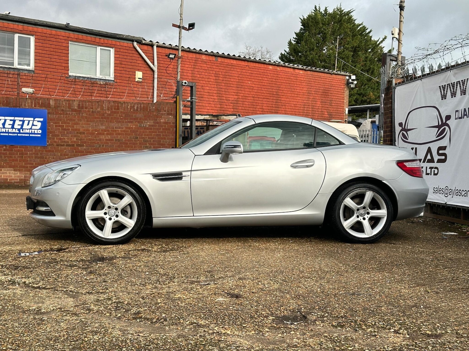 Used Mercedes-Benz SLK 2012 for sale - 77468181: Photo 14