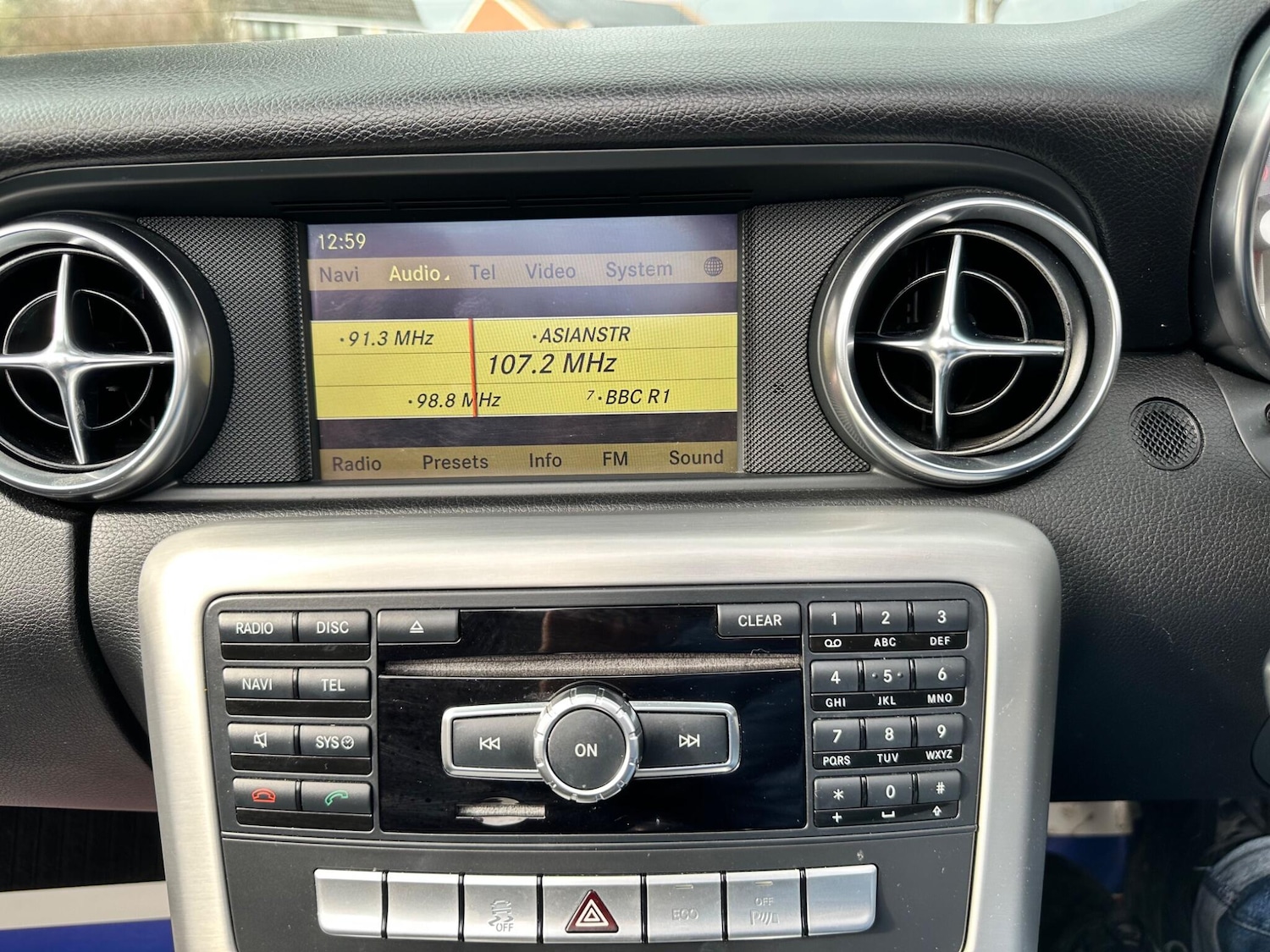 Used Mercedes-Benz SLK 2012 for sale - 77468181: Photo 27