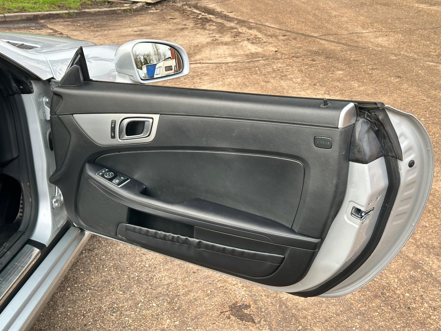 Used Mercedes-Benz SLK 2012 for sale - 77468181: Photo 31