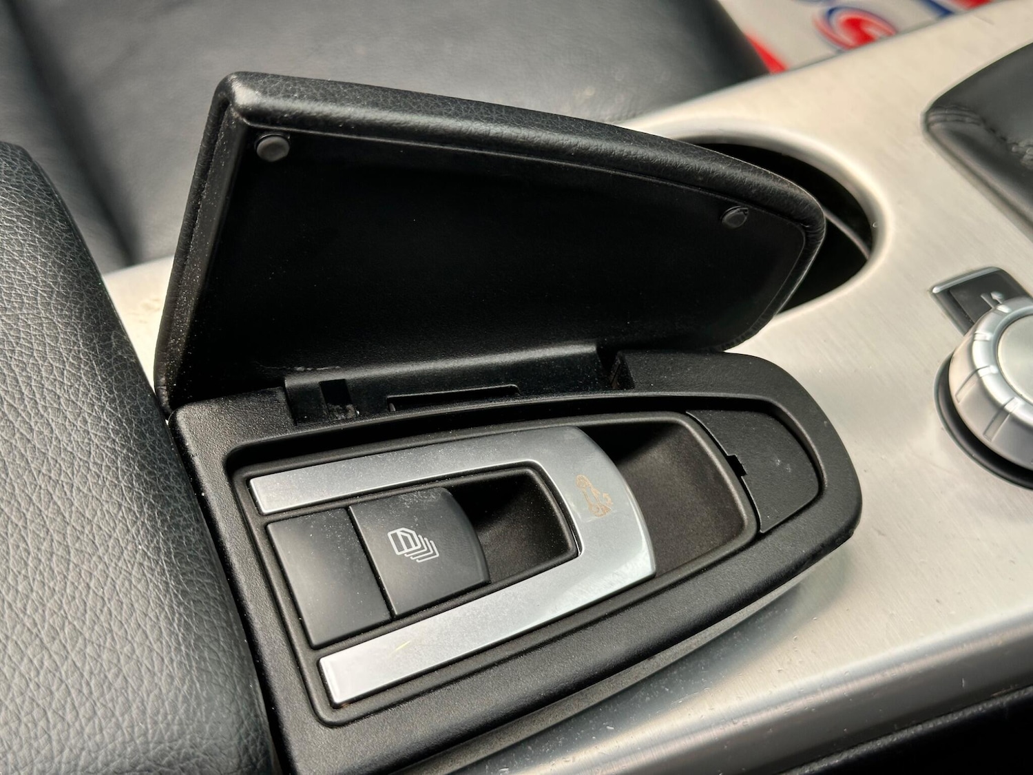 Used Mercedes-Benz SLK 2012 for sale - 77468181: Photo 34