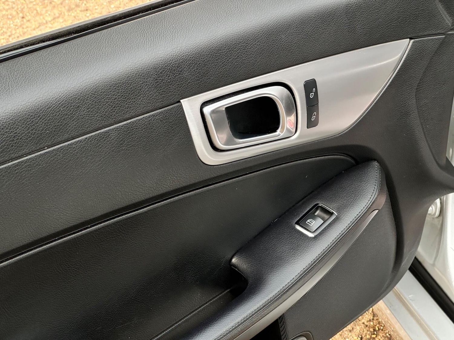 Used Mercedes-Benz SLK 2012 for sale - 77468181: Photo 40