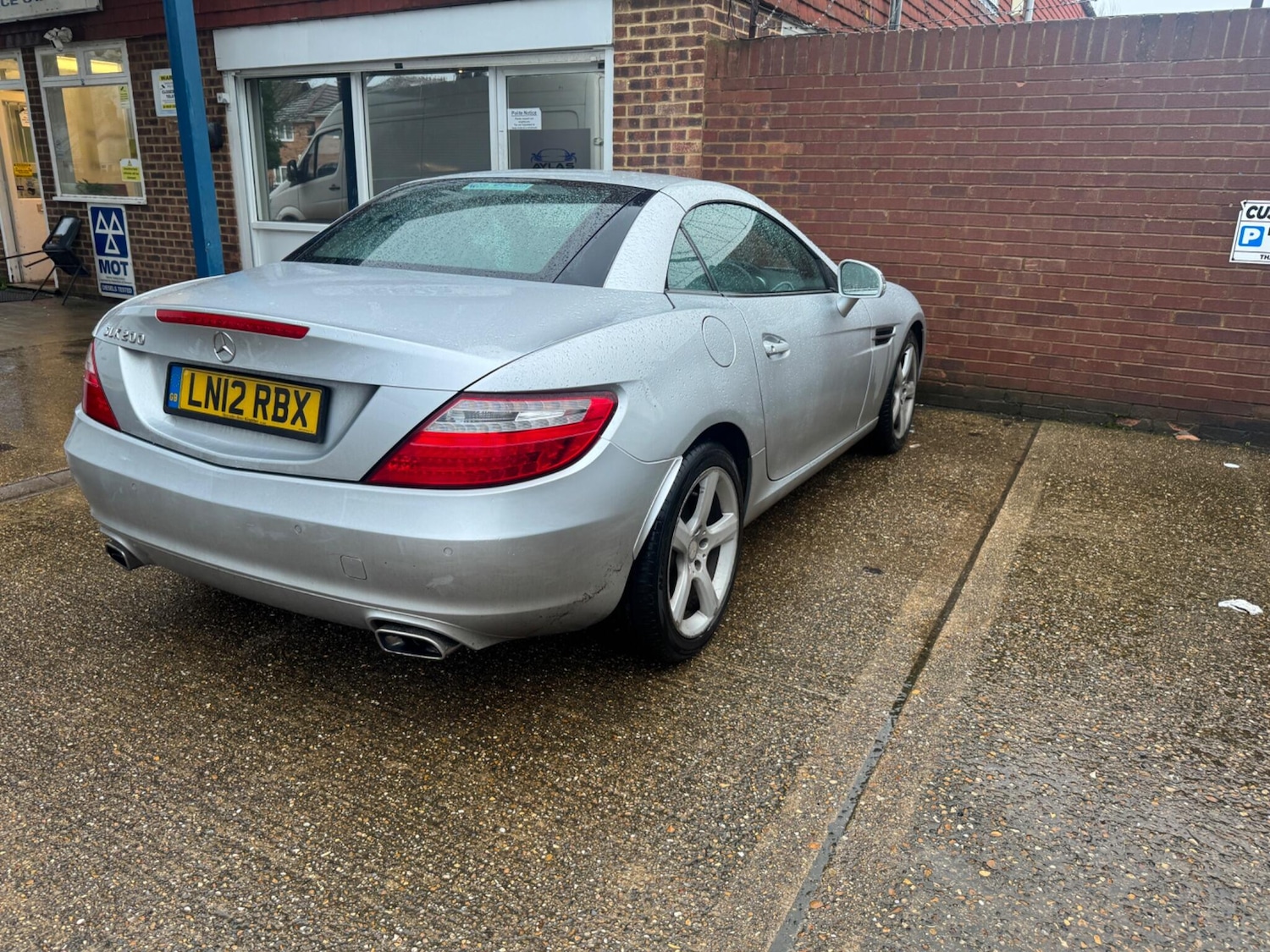 Used Mercedes-Benz SLK 2012 for sale - 77468181: Photo 5