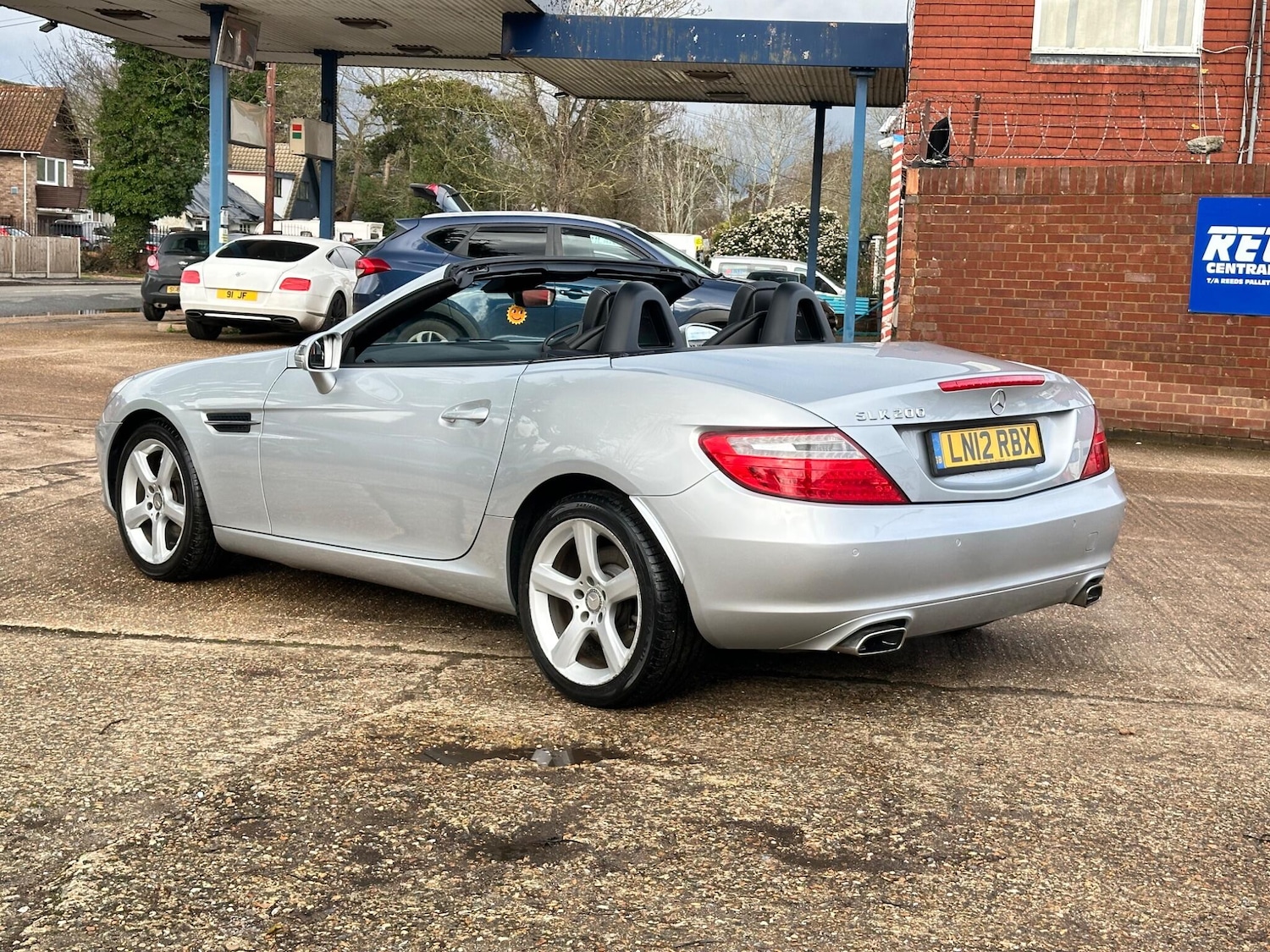 Used Mercedes-Benz SLK 2012 for sale - 77468181: Photo 9