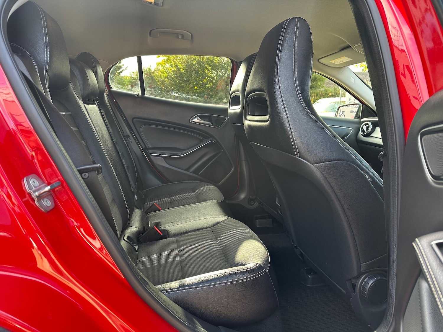 Used Mercedes-Benz GLA 2019 for sale - 76360947: Photo 21