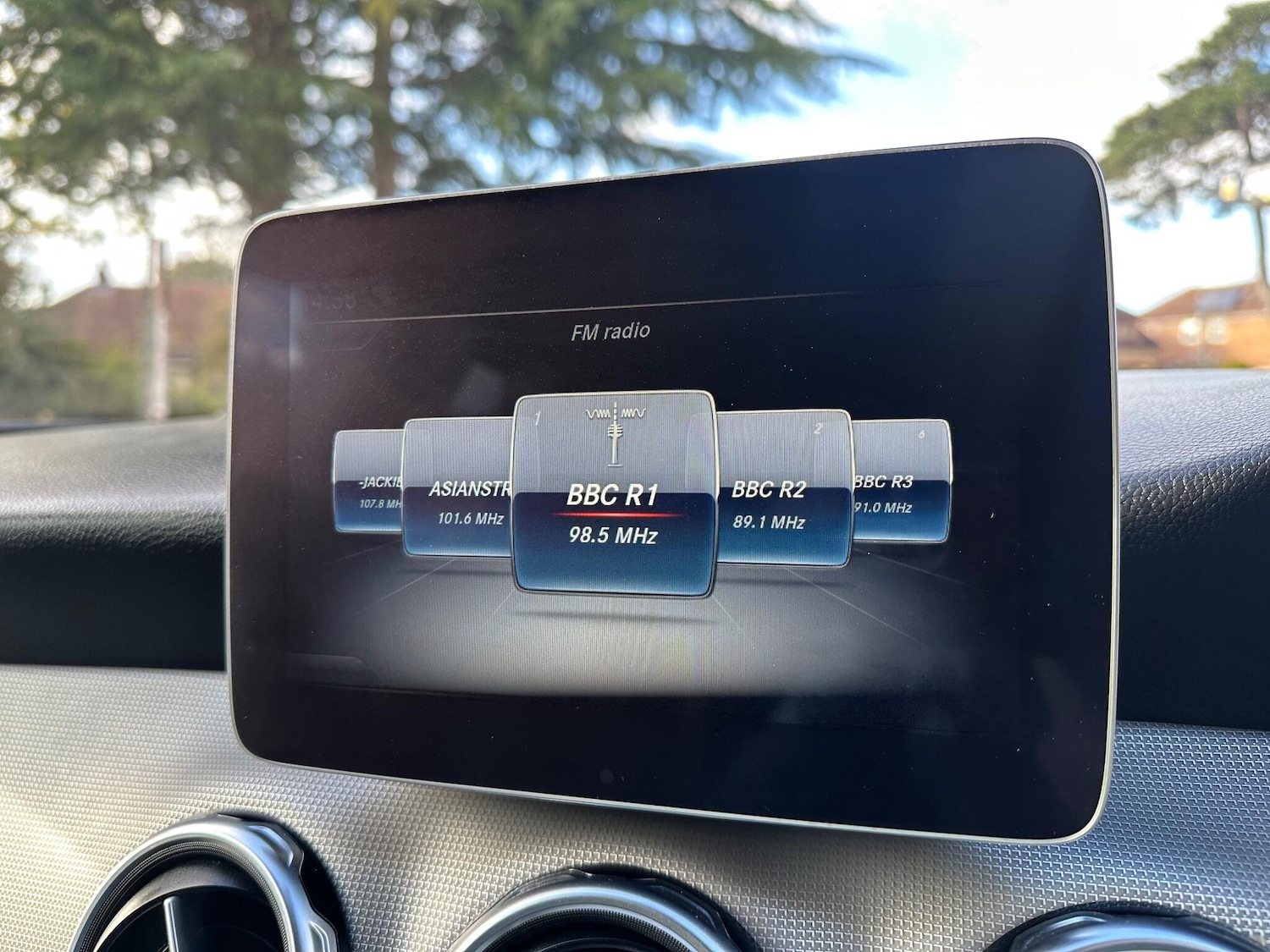 Used Mercedes-Benz GLA 2019 for sale - 76360947: Photo 43