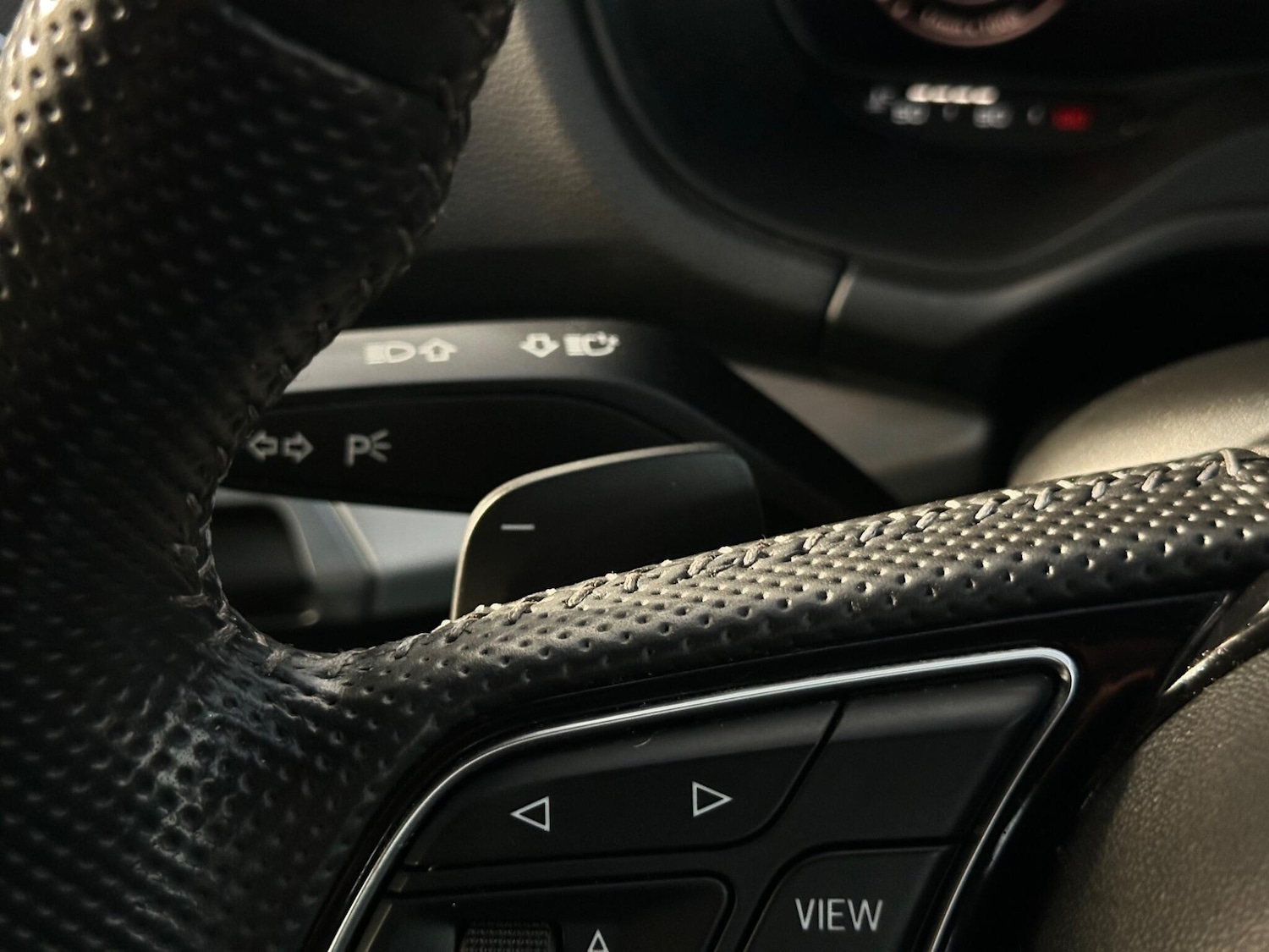 Used Audi Q2 for sale - 77784009: Photo 25