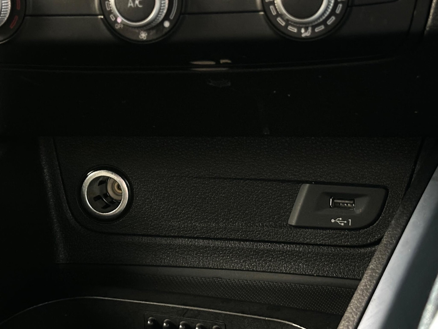 Used Audi Q2 for sale - 77784009: Photo 30