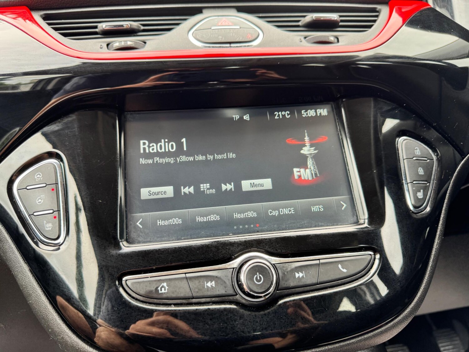 Vehicle 33