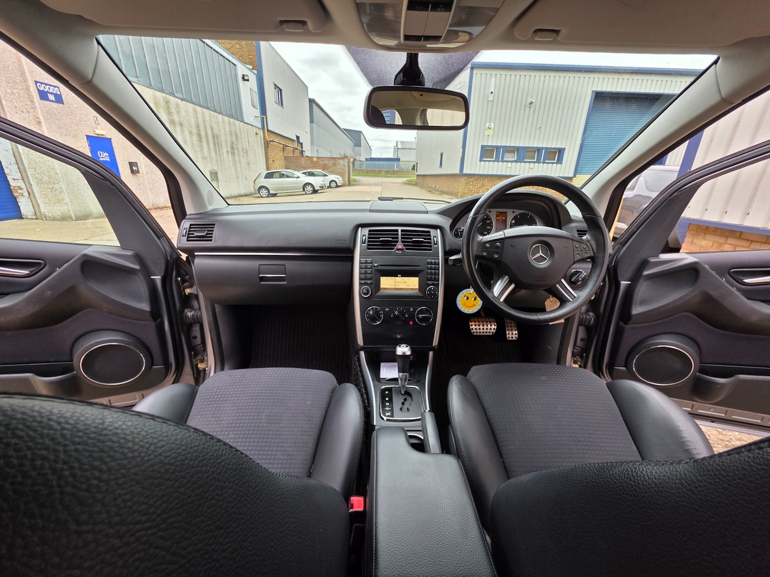 Used Mercedes-Benz B Class 2010 for sale - 76179004: Photo 11