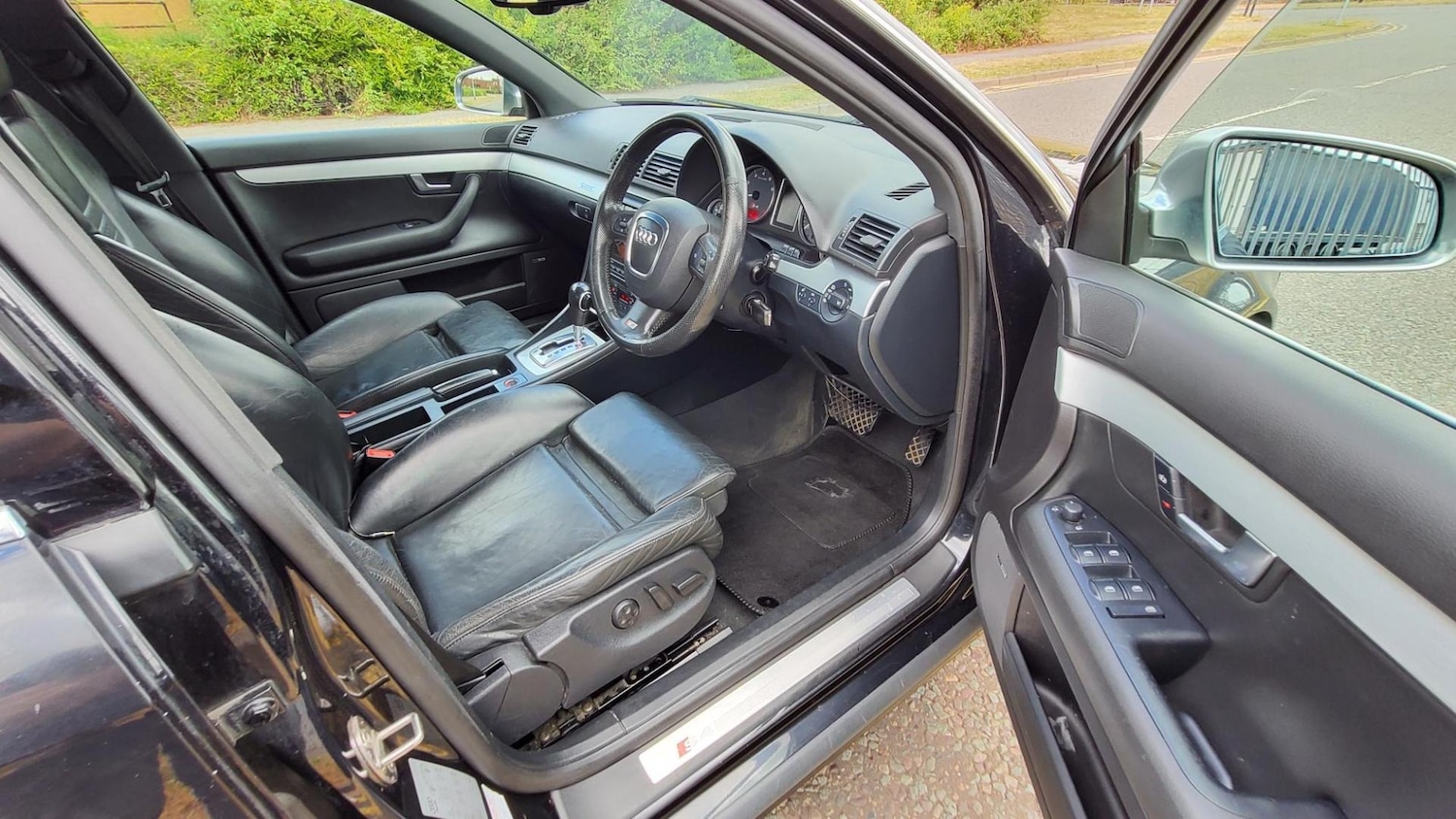 Used Audi A4 2006 for sale - 76431106: Photo 14