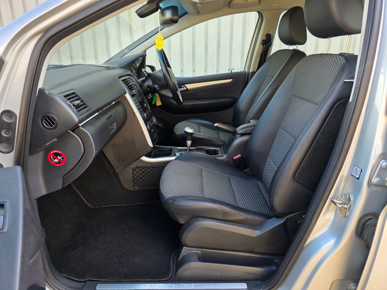 Used Mercedes-Benz B-Class 2009 for sale - 76119334: Photo 23