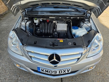 Used Mercedes-Benz B-Class 2009 for sale - 76119334: Photo 3