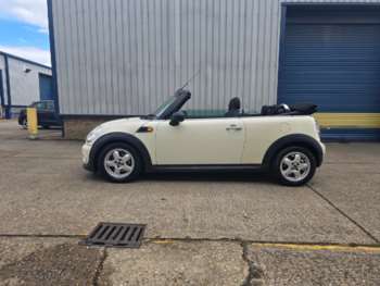 Used MINI Convertible 2010 for sale - 74780609: Photo