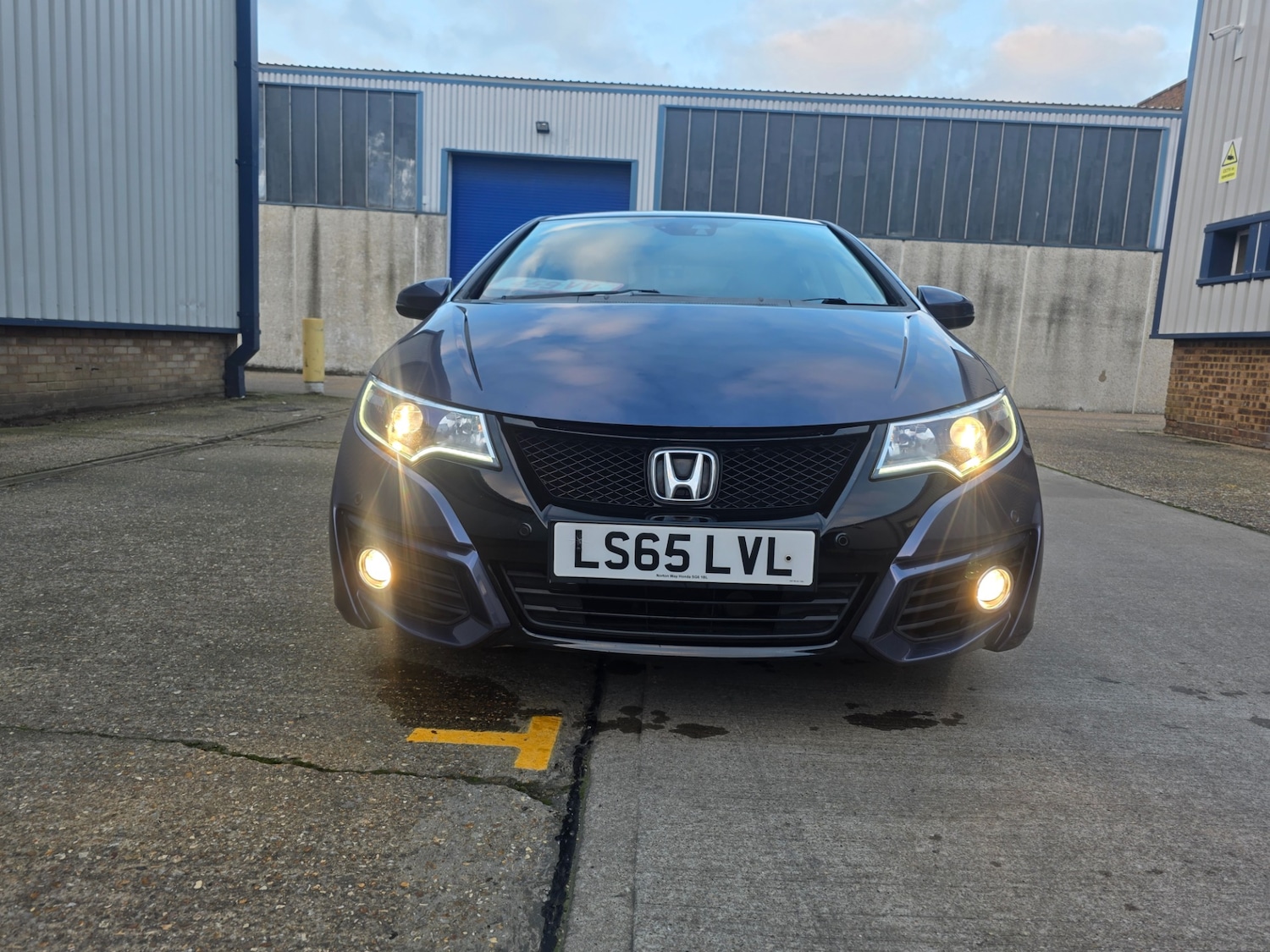 Used Honda Civic 2015 for sale - 77049336: Photo 9