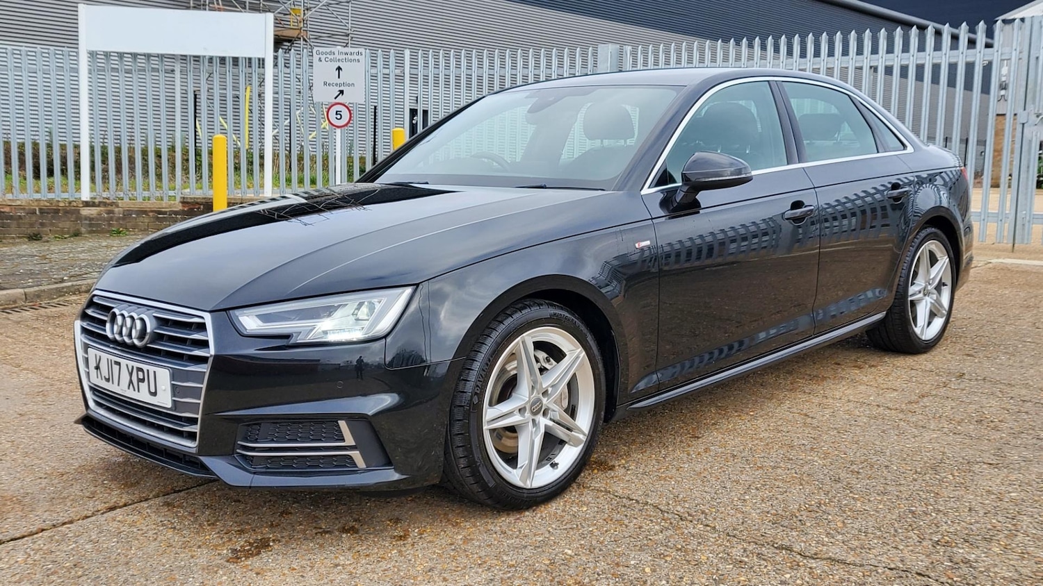 Used Audi A4 2017 for sale - 76446364: Photo 31