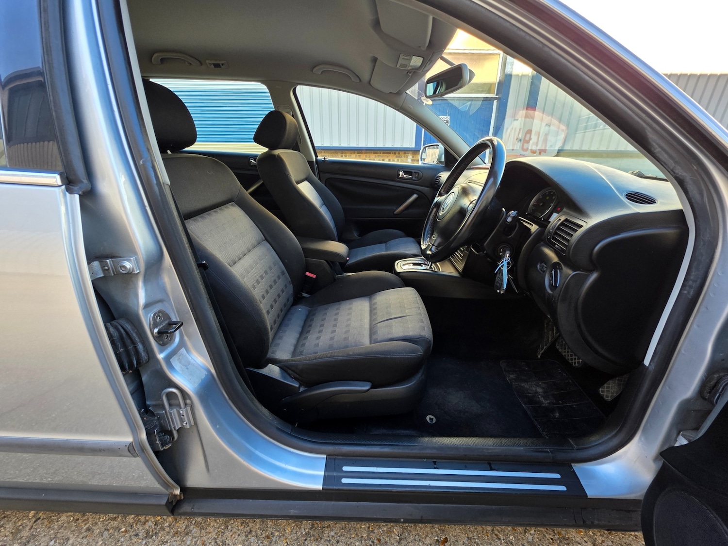 Vehicle 22