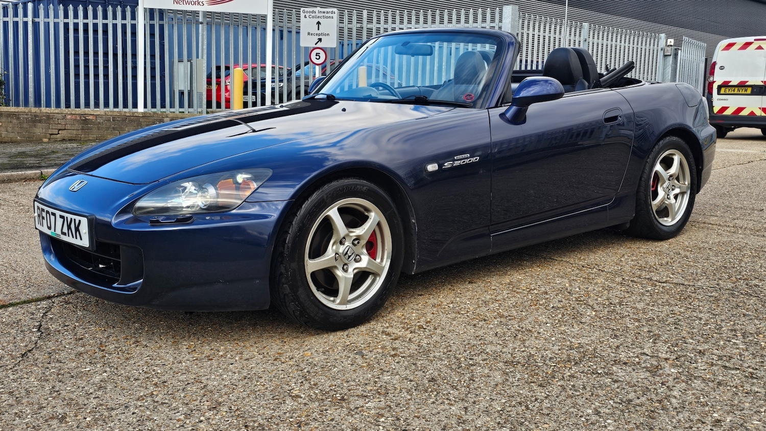 Used Honda S2000 2007 for sale - 76431759: Photo 2