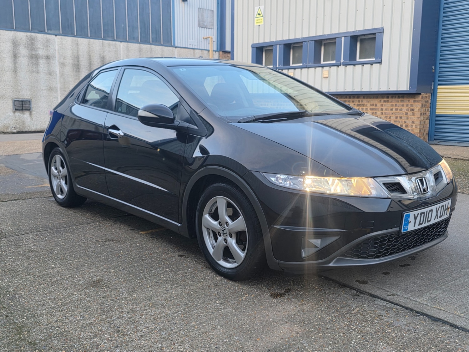 Used Honda Civic 2010 for sale - 77522309: Photo 8
