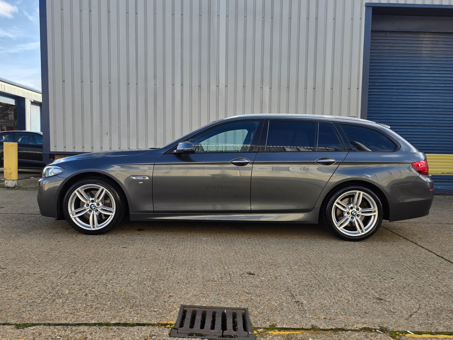 Used BMW 5 Series 2015 for sale - 76427834: Photo 6