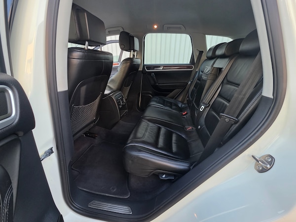 Used Volkswagen Touareg 2011 for sale - 75124852: Photo 15