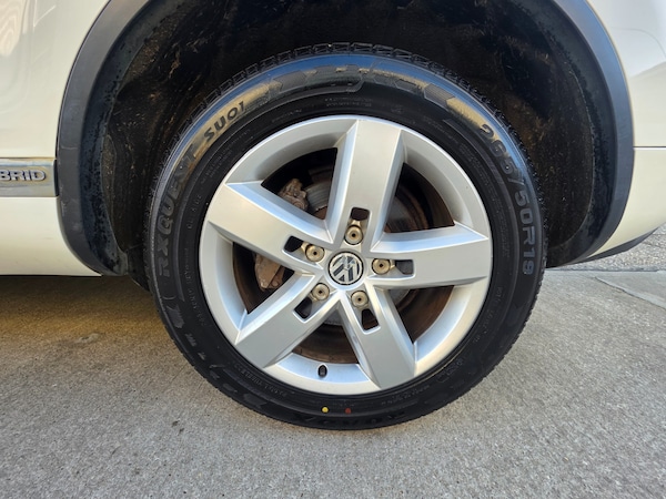 Used Volkswagen Touareg 2011 for sale - 75124852: Photo 17