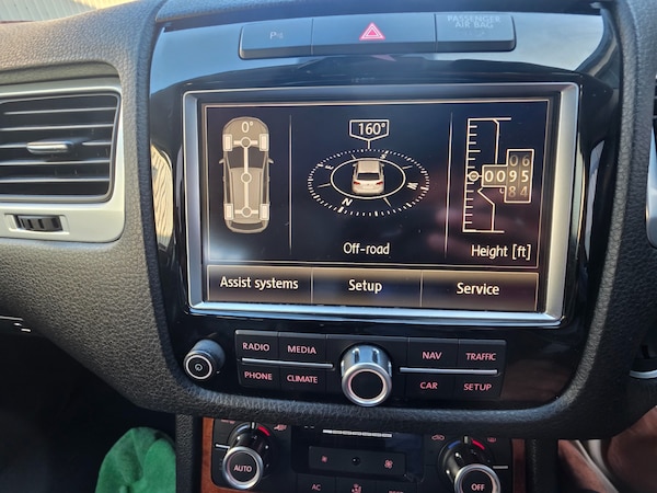 Used Volkswagen Touareg 2011 for sale - 75124852: Photo 23