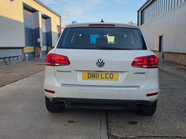 Used Volkswagen Touareg 2011 for sale - 75124852: Photo 8