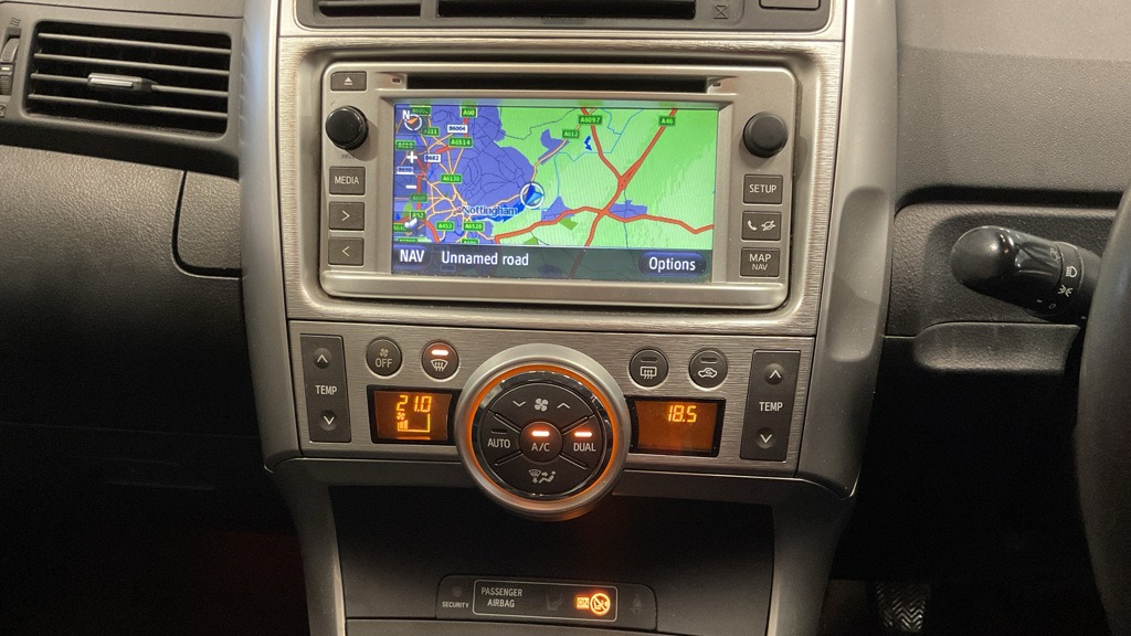 Used Toyota Verso 2013 for sale - 77437882: Photo 16