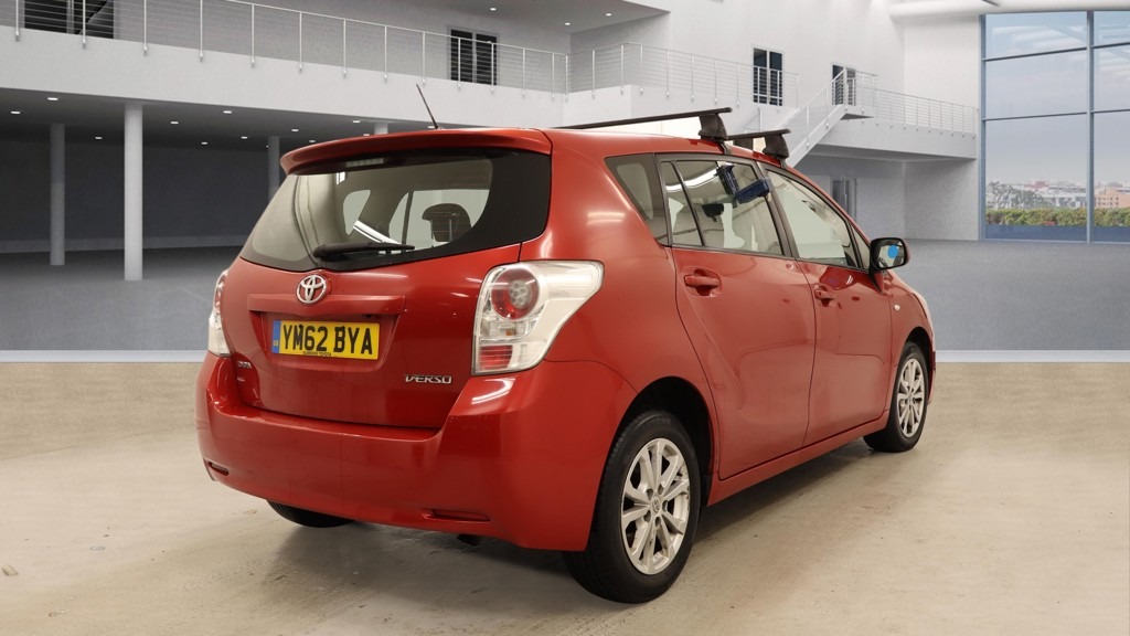 Used Toyota Verso 2013 for sale - 77437882: Photo 3