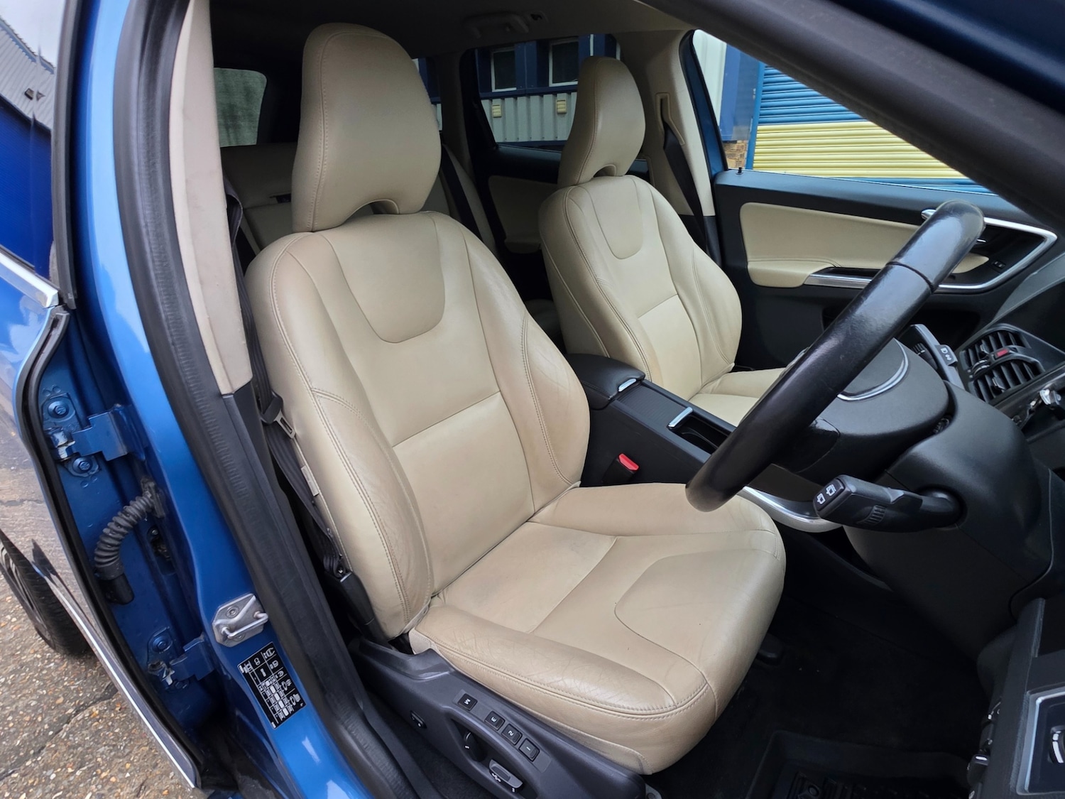 Used Volvo XC60 2016 for sale - 77548687: Photo 18