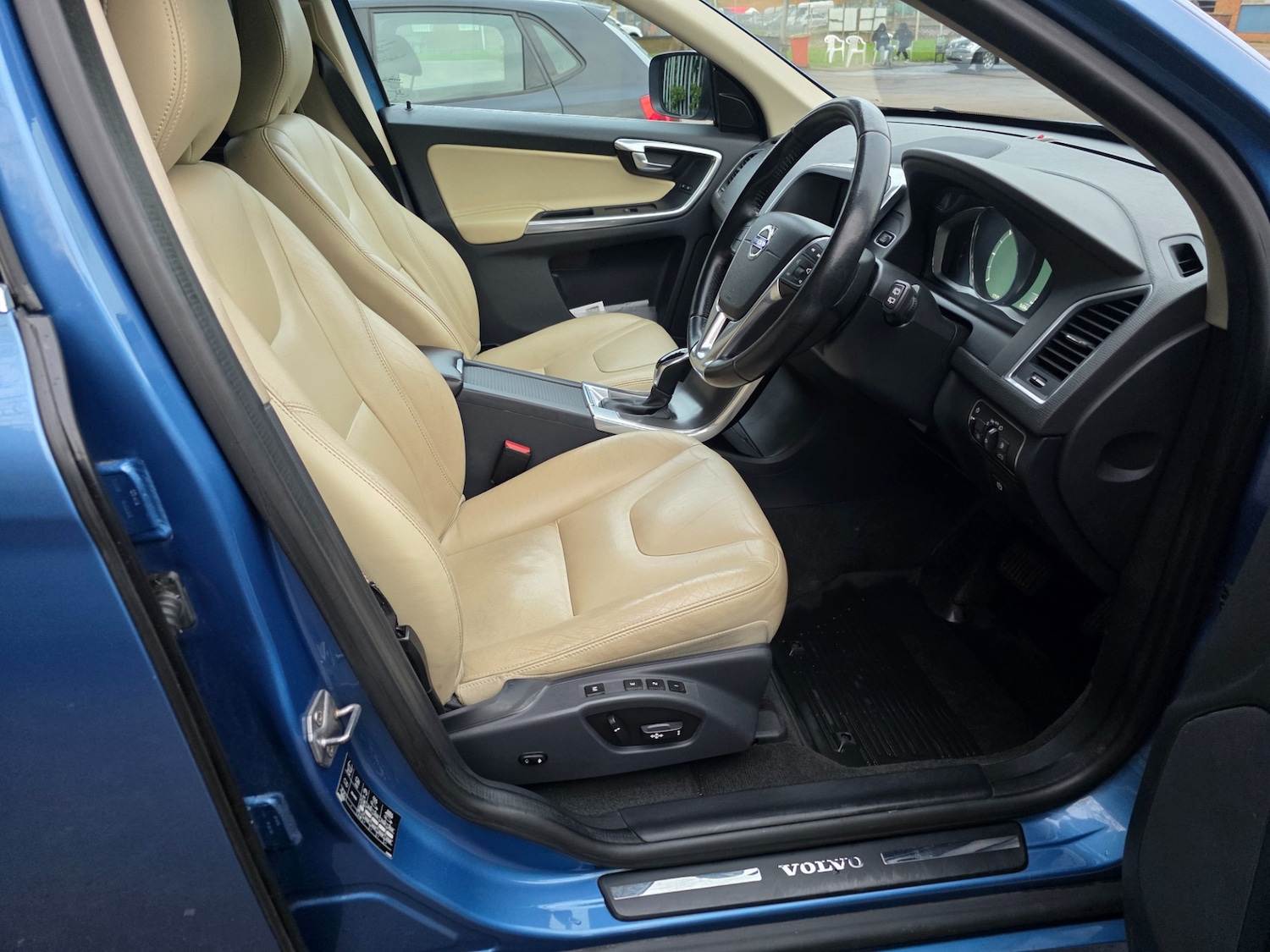 Used Volvo XC60 2016 for sale - 77548687: Photo 21