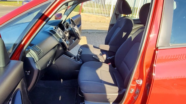Used Hyundai Ix20 2011 for sale - 65120853: Photo 24