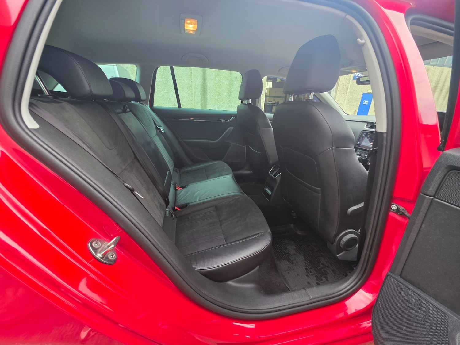 Used Skoda Octavia 2018 for sale - 76058246: Photo 16