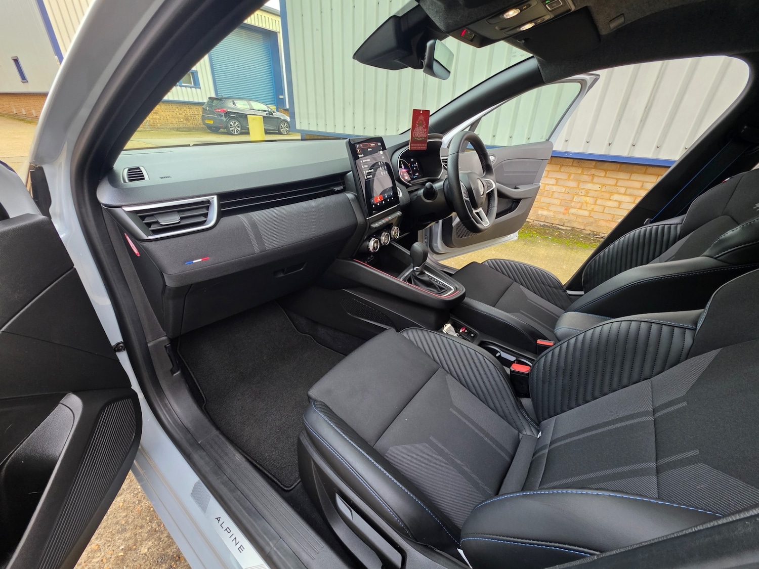 Used Renault Clio 2024 for sale - 77192061: Photo 17