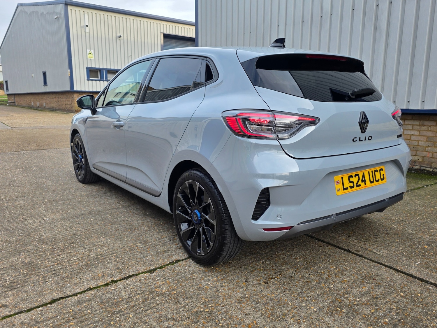 Used Renault Clio 2024 for sale - 77192061: Photo 5