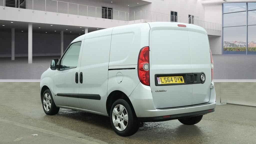 Used Vauxhall Combo 2014 for sale - 77437985: Photo 3