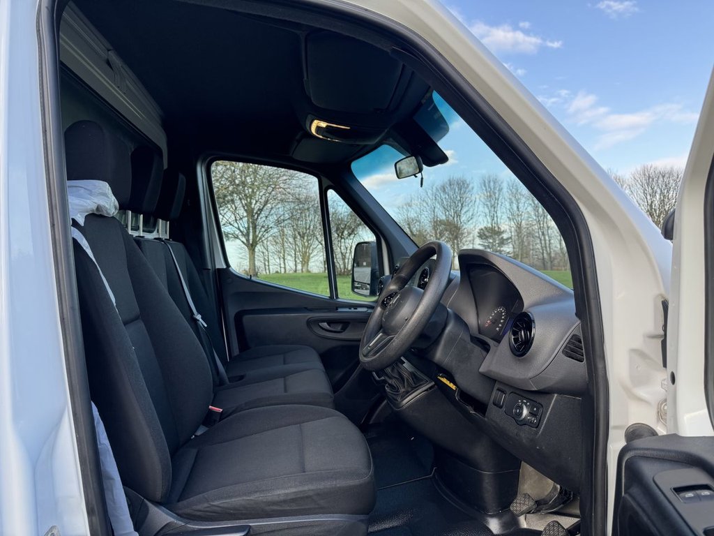 Used Mercedes-Benz Sprinter 2021 for sale - 77360250: Photo 11