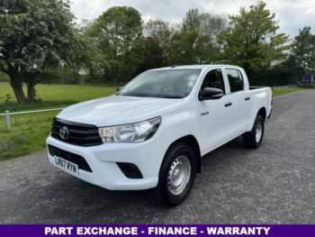 Used Toyota Hilux 2017 for sale - 69032569: Photo