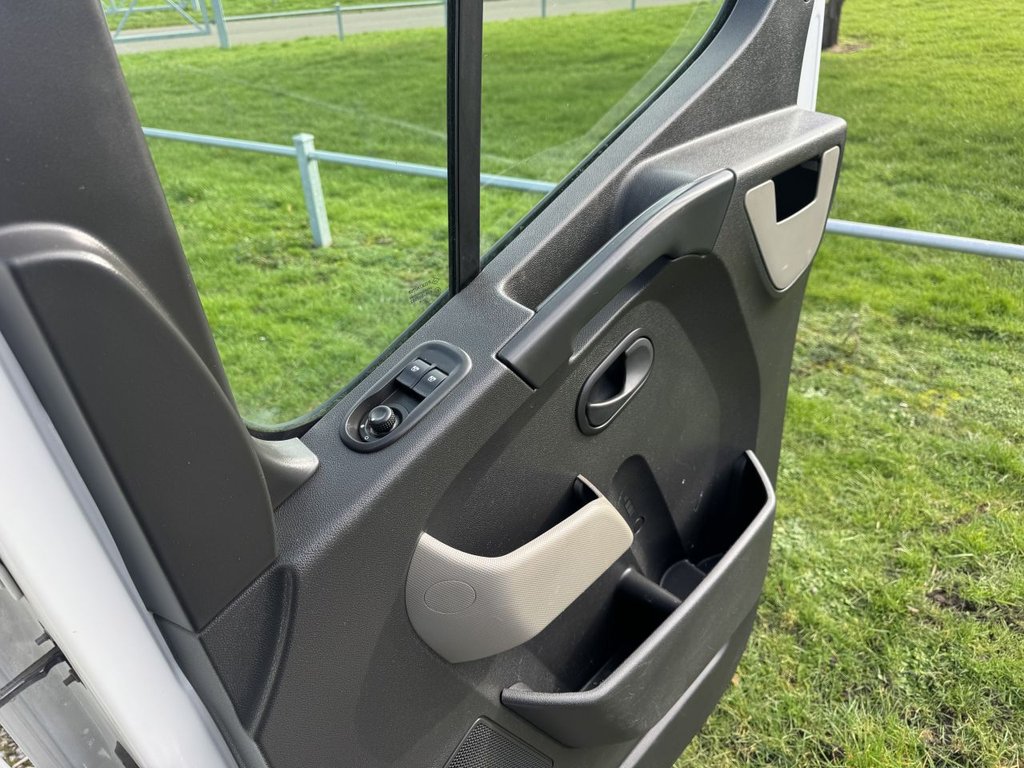 Used Vauxhall Movano 2018 for sale - 77667124: Photo 24