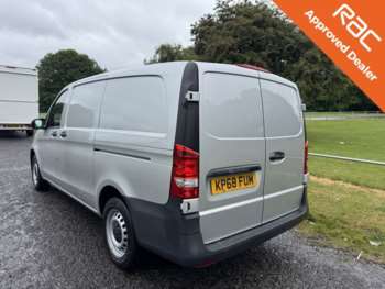 Used Mercedes-Benz Vito 2018 for sale - 74773800: Photo