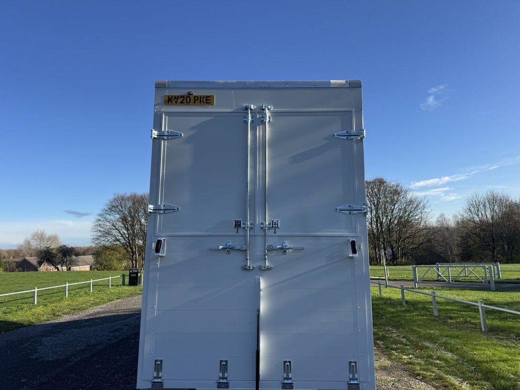 Used Mercedes-Benz Sprinter 2020 for sale - 76647671: Photo 8