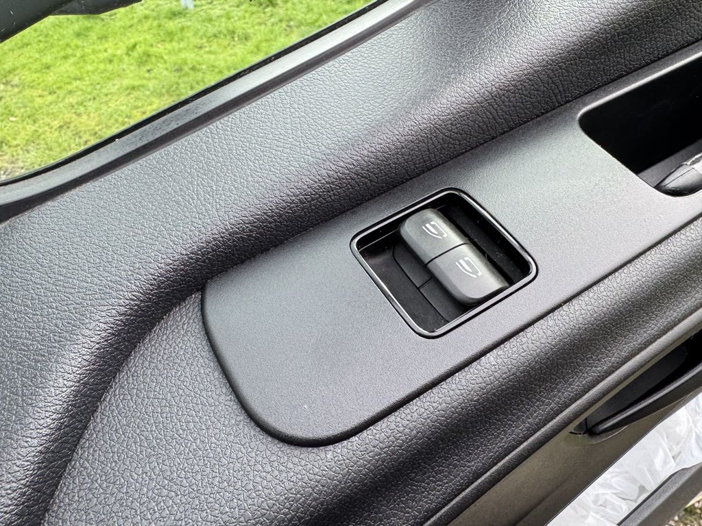 Used Mercedes-Benz Sprinter 2023 for sale - 77685501: Photo 9