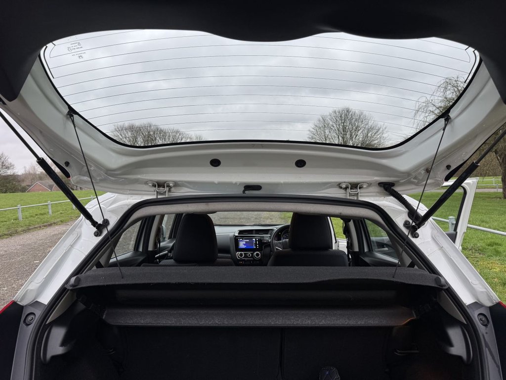 Used Honda Jazz 2020 for sale - 77647850: Photo 15