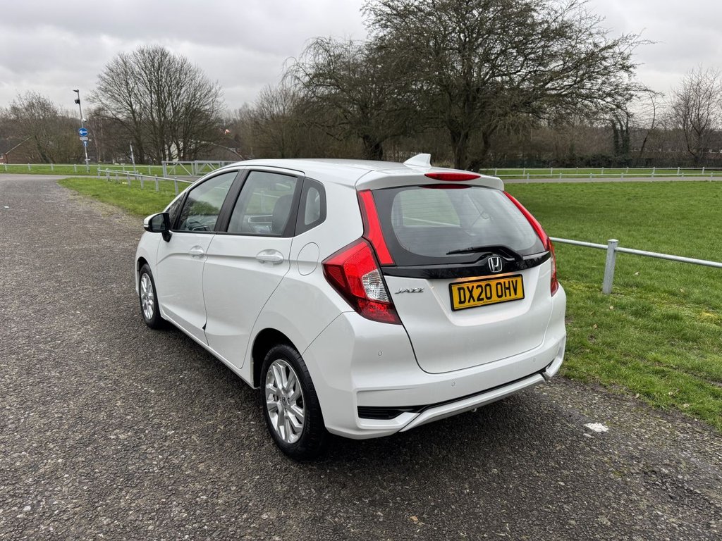 Used Honda Jazz 2020 for sale - 77647850: Photo 5