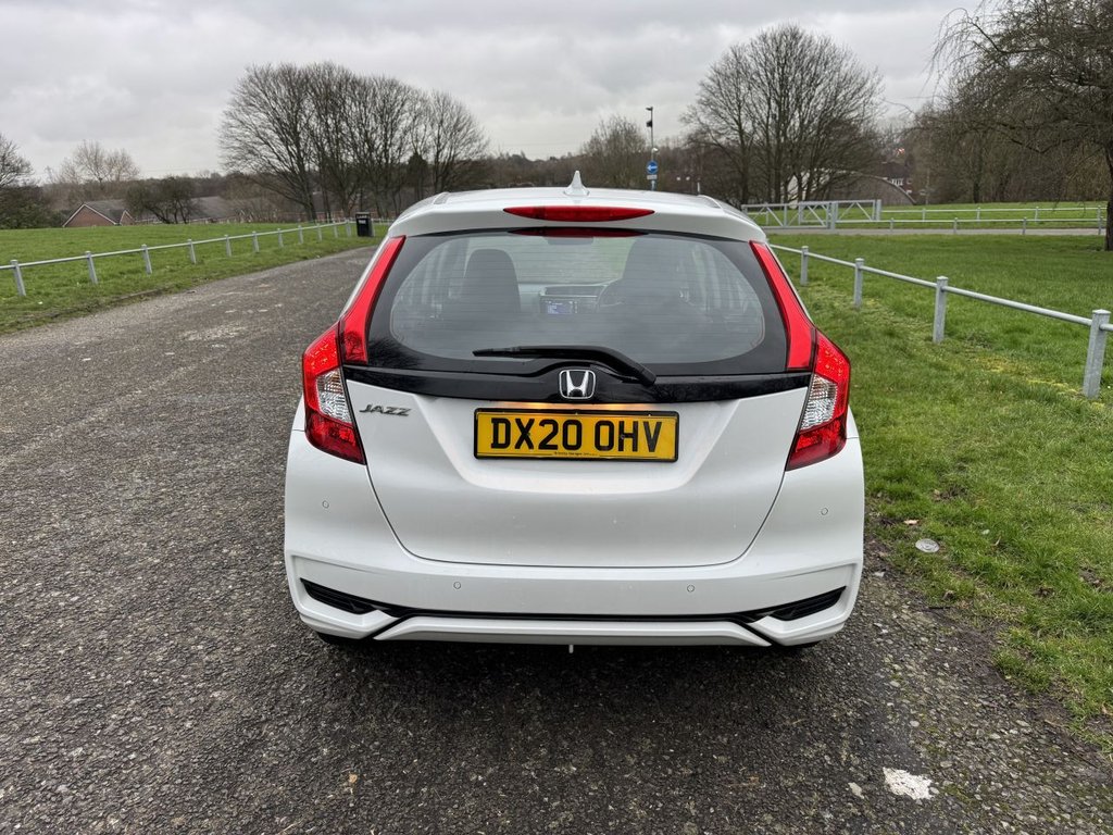 Used Honda Jazz 2020 for sale - 77647850: Photo 6