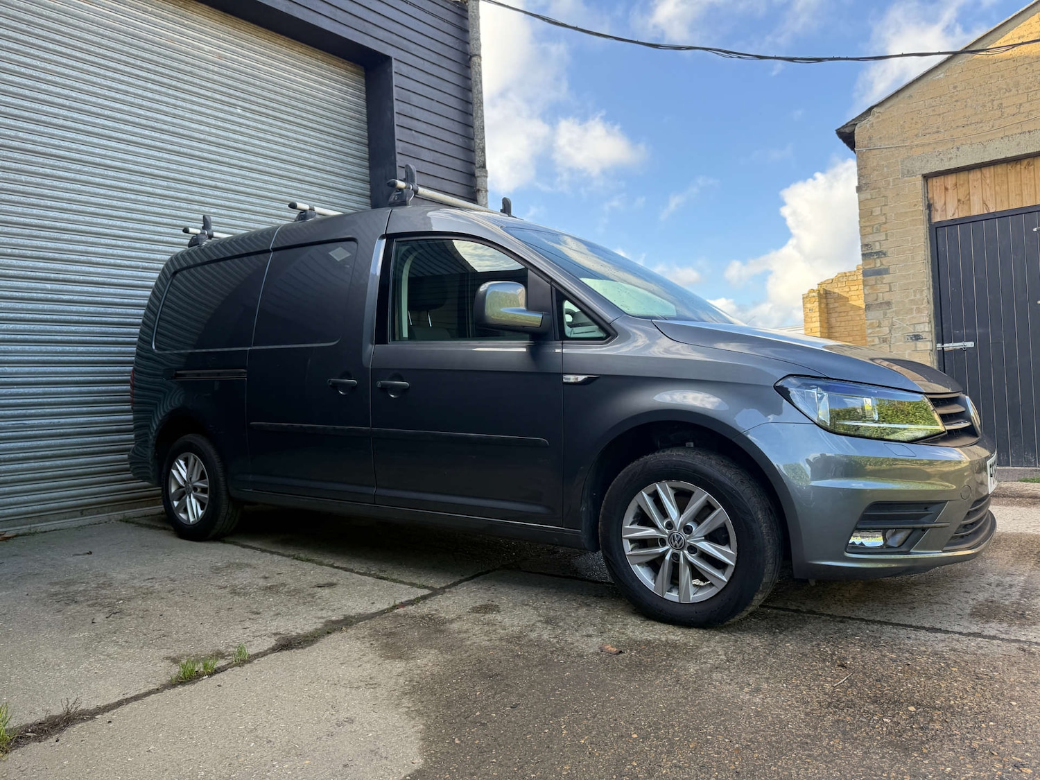 Used Volkswagen Caddy Maxi 2018 for sale - 76302971: Photo 11