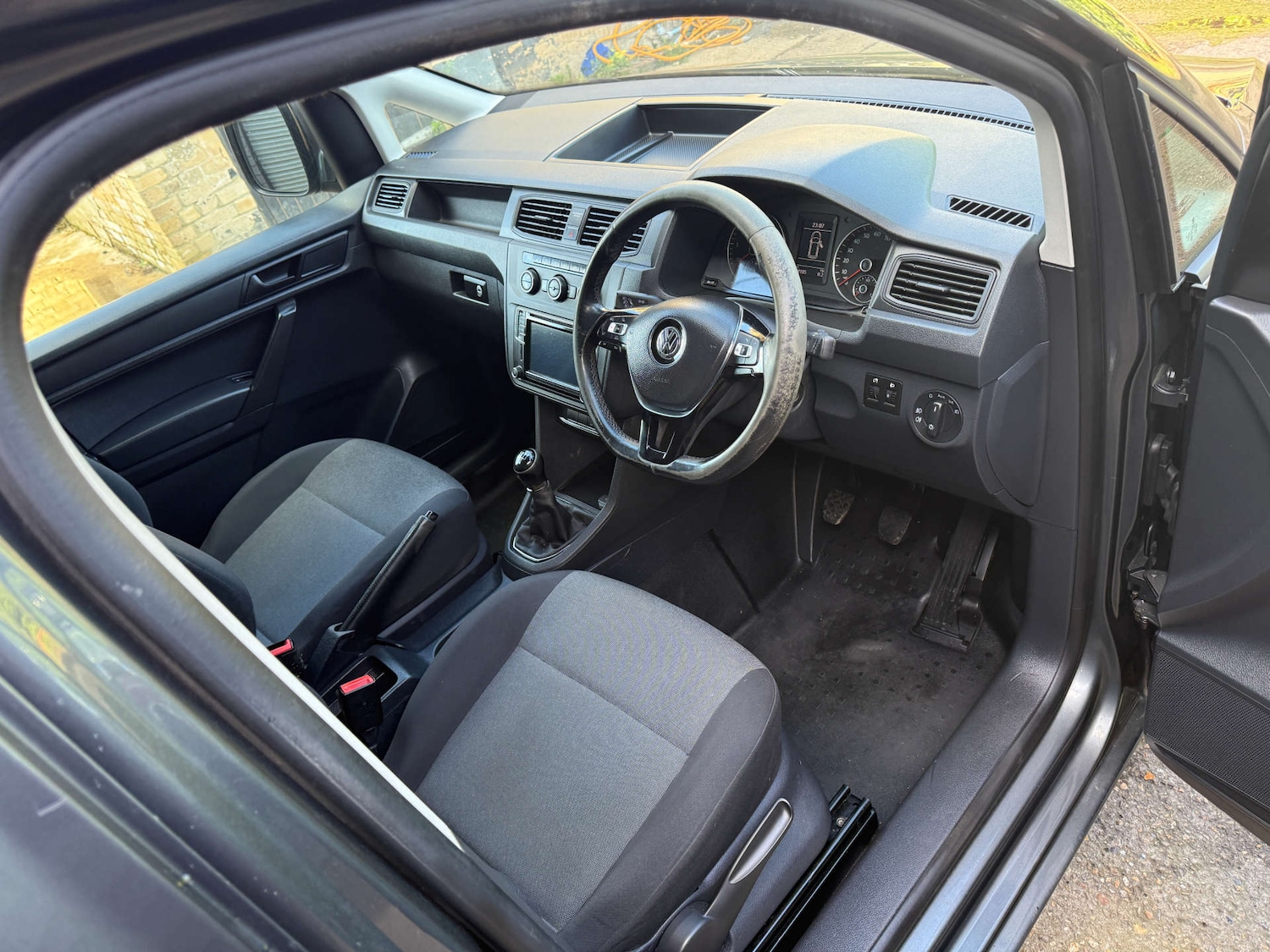 Used Volkswagen Caddy Maxi 2018 for sale - 76302971: Photo 15