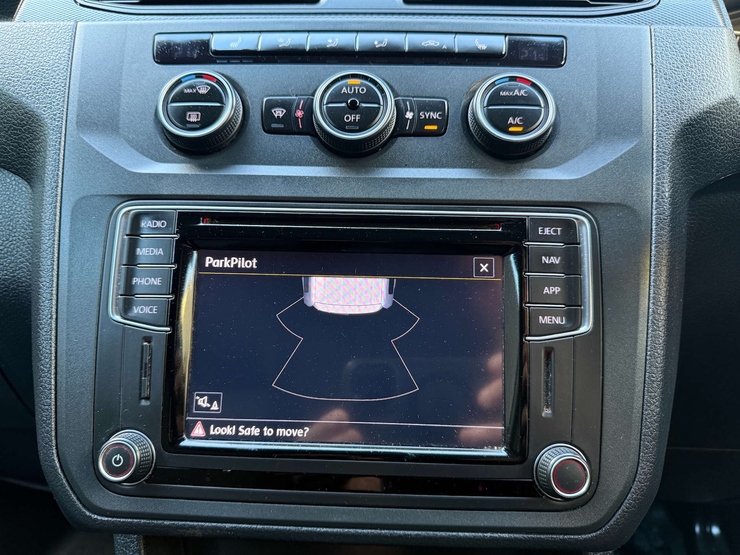 Used Volkswagen Caddy Maxi 2018 for sale - 76302971: Photo 23